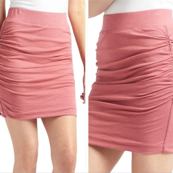 Sundry For Evereve Soleil La Lune Mauve Jam Ruched Mini Skirt Size 2 Medium New! - Picture 2 of 16